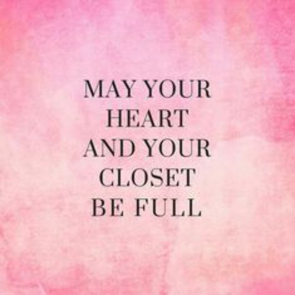 Meet your Posher, Nicole - Picture 2 of 5